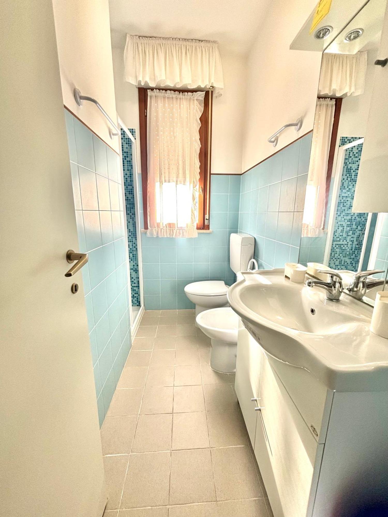 Ba- Althea - Piscina- Daire Lignano Sabbiadoro Dış mekan fotoğraf
